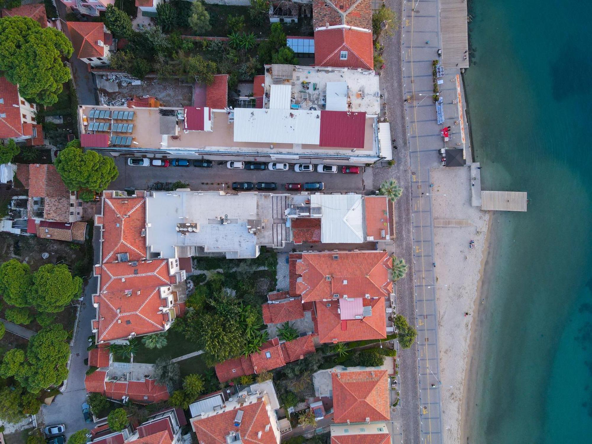 Miniq Homes 101 - Phokaia Stone House With Sea View โฟชา ภายนอก รูปภาพ